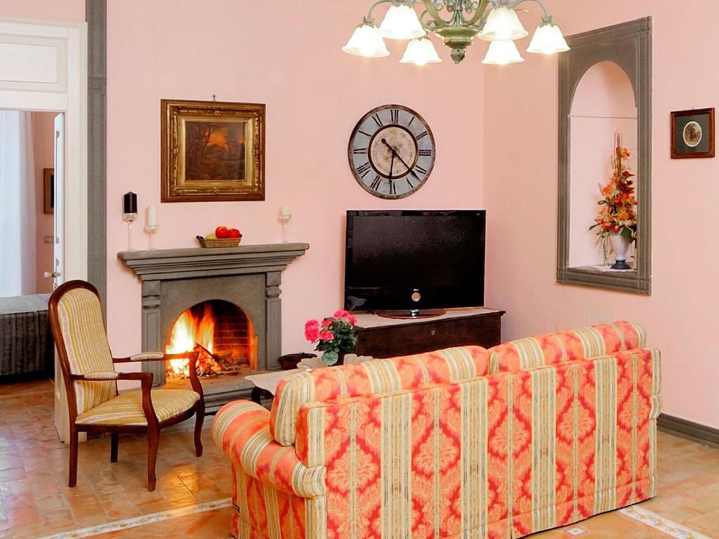 Residenza Matarazzo E Le Sue Soffitte Apartment Castellabate Phòng bức ảnh